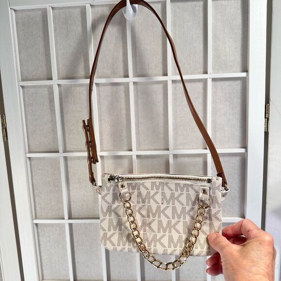 Michael Kors Belt Bag Fanny Pack - Picture 1 of 15